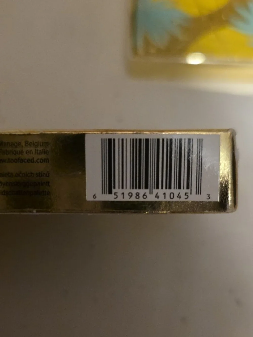 Too Faced Sparkling Pineapple Eye Shadow Palette